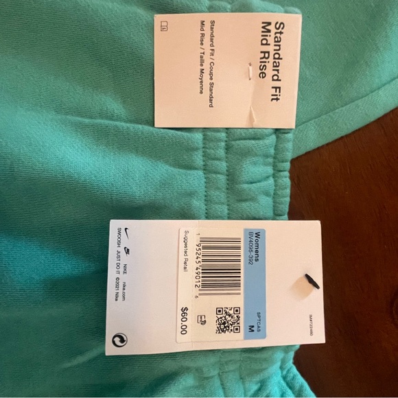 Nike fleece sweatpants women’s size medium - Picture 3 of 3
